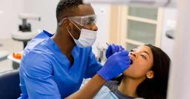Stop Whitening Your Teeth Using Internet Concoctions, Dentist To Ghanaians