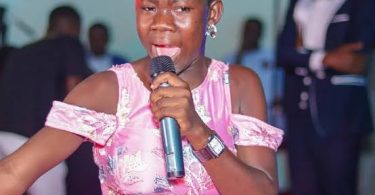 Odehyieba Priscilla - Fight My Enemies For Me Oh Lord (Prayerful Worship Song)
